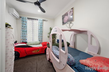 Listing image for 33 Coops Avenue, THORNLIE  WA  6108