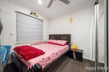 Listing image for 33 Coops Avenue, THORNLIE  WA  6108