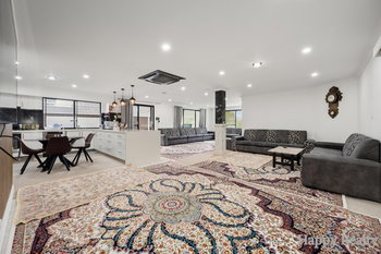 Listing image for 184 Bennett Springs Drive, BENNETT SPRINGS  WA  6063