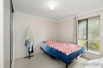 Listing image for 18 Fagence Way, THORNLIE  WA  6108