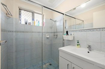 Listing image for 18 Fagence Way, THORNLIE  WA  6108