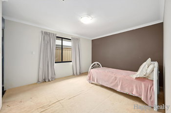 Listing image for 5 Fawcett Crescent, CANNING VALE  WA  6155