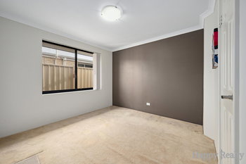 Listing image for 5 Fawcett Crescent, CANNING VALE  WA  6155