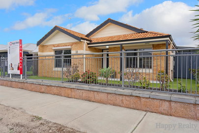 18 Weyba Turn, ELLENBROOK  WA  6069