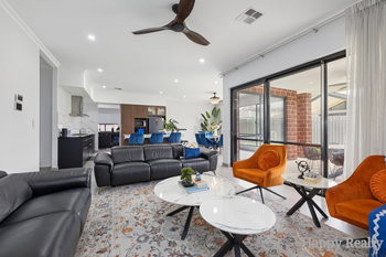 Listing image for 18 Nicholson Court, CANNING VALE  WA  6155