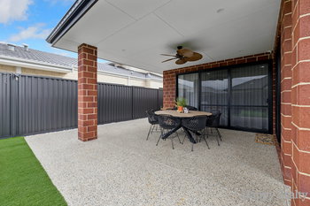 Listing image for 18 Nicholson Court, CANNING VALE  WA  6155