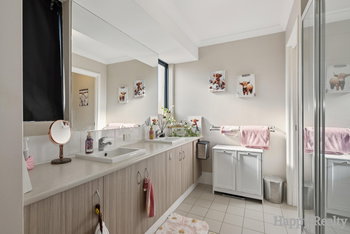 Listing image for 24 Laggan Road, CANNING VALE  WA  6155