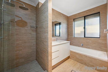 Listing image for 2 Bunratty Link, CANNING VALE  WA  6155