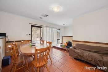 Listing image for 33 Forest Lakes Drive, THORNLIE  WA  6108