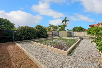 Listing image for 33 Forest Lakes Drive, THORNLIE  WA  6108