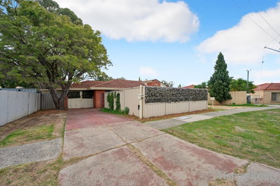 4 Denham Way