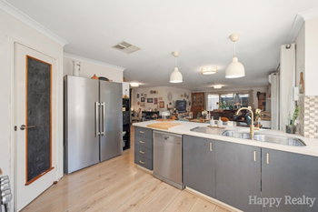 Listing image for 11 Blarney Place, CANNING VALE  WA  6155