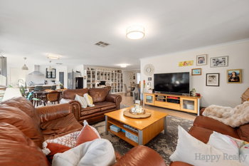 Listing image for 11 Blarney Place, CANNING VALE  WA  6155