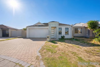 Listing image for 17 Belfast Close, CANNING VALE  WA  6155