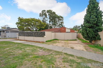 Listing image for 4 Denham Way, THORNLIE  WA  6108