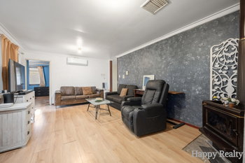Listing image for 4 Denham Way, THORNLIE  WA  6108