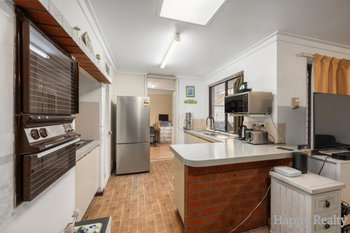 Listing image for 4 Denham Way, THORNLIE  WA  6108