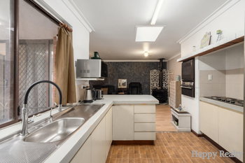 Listing image for 4 Denham Way, THORNLIE  WA  6108