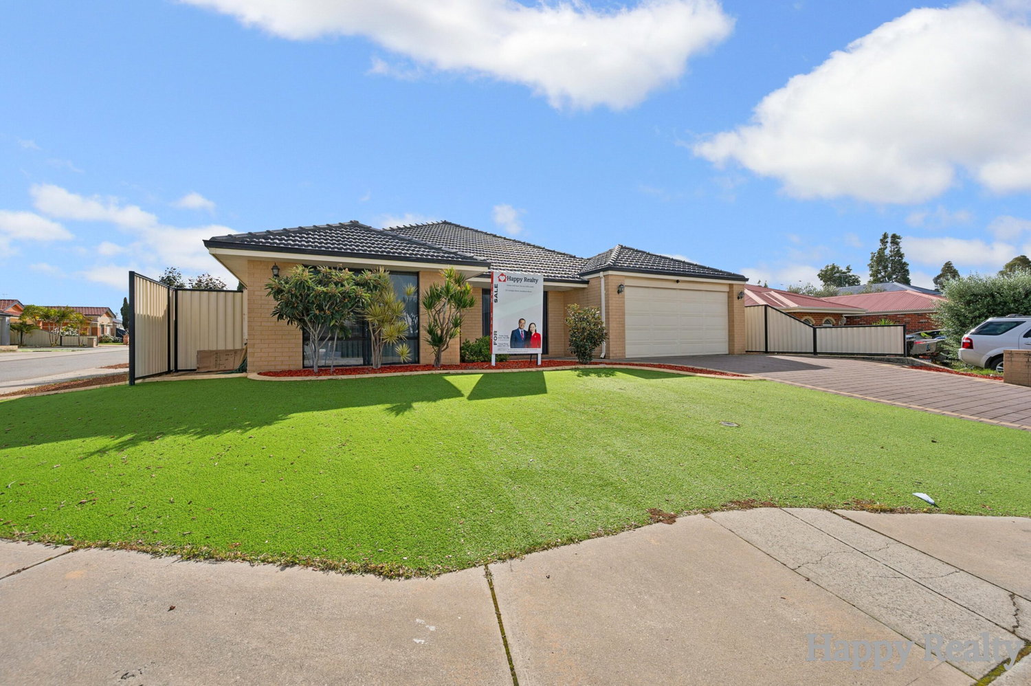 Listing image for 33 Corrigin Street, SOUTHERN RIVER  WA  6110