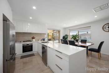 Listing image for 20 Geographe Way, THORNLIE  WA  6108