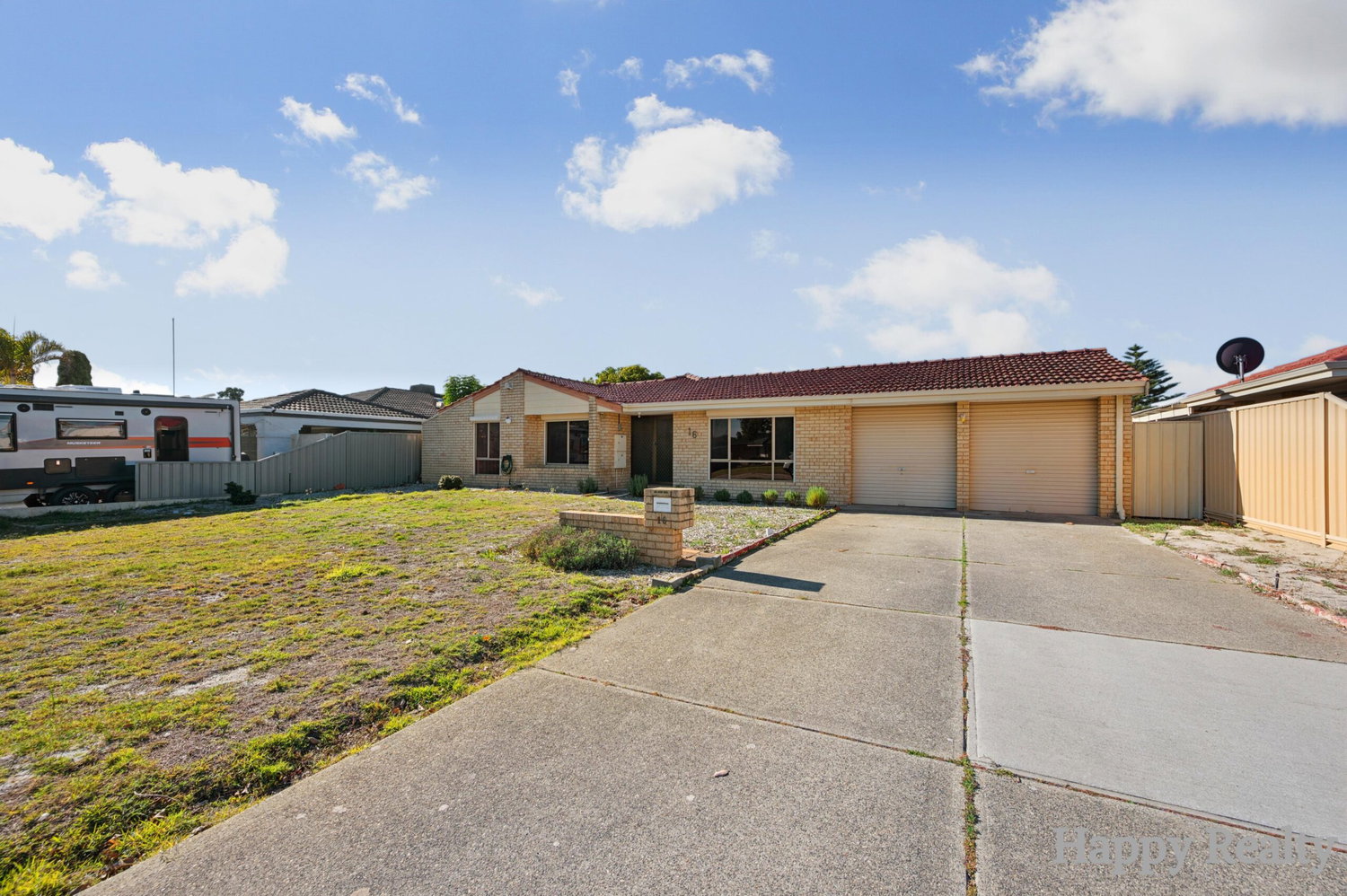 Listing image for 16 Geographe Way, THORNLIE  WA  6108