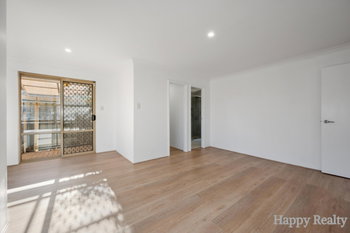 Listing image for 16 Geographe Way, THORNLIE  WA  6108