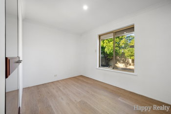 Listing image for 16 Geographe Way, THORNLIE  WA  6108