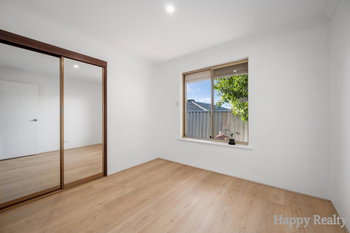 Listing image for 16 Geographe Way, THORNLIE  WA  6108