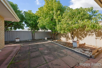 Listing image for 16 Geographe Way, THORNLIE  WA  6108
