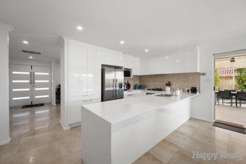 Listing image for 20 Geographe Way, THORNLIE  WA  6108