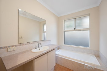 Listing image for 4 Oatlands Vista, WELLARD  WA  6170