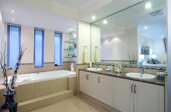 Listing image for 5 Araluen Bend, Aubin Grove  WA  6164