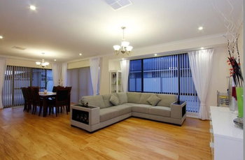 Listing image for 5 Araluen Bend, Aubin Grove  WA  6164