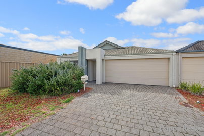 14 Blue Rd