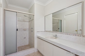Listing image for 10 Woodhouse Circuit, CANNING VALE  WA  6155