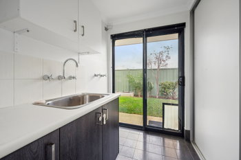 Listing image for 39 Baystone Rd, Baldivis  WA  6171