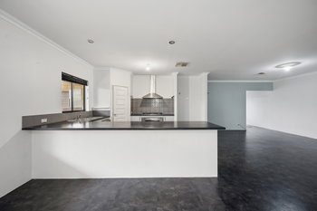 Listing image for 39 Baystone Rd, Baldivis  WA  6171