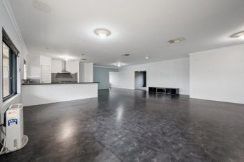 Listing image for 39 Baystone Rd, Baldivis  WA  6171