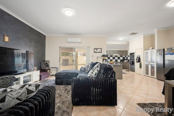 Listing image for 9 Rosewood Lane, THORNLIE  WA  6108