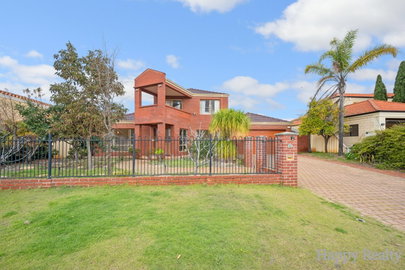 83 Waratah Boulevard