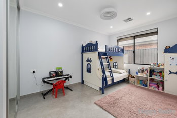 Listing image for 18 Nicholson Court, CANNING VALE  WA  6155
