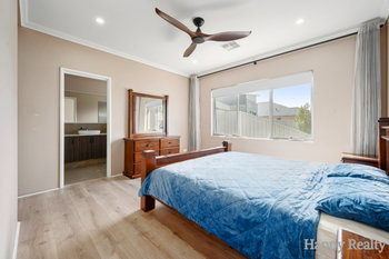 Listing image for 7 Purple Close, CANNING VALE  WA  6155