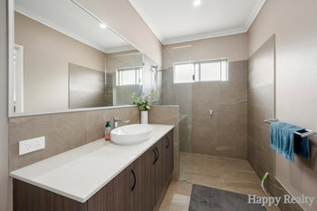 Listing image for 7 Purple Close, CANNING VALE  WA  6155