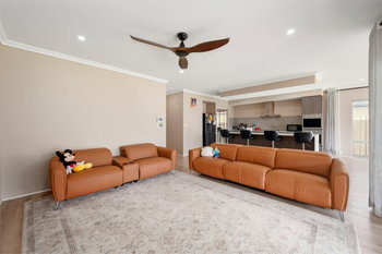 Listing image for 7 Purple Close, CANNING VALE  WA  6155