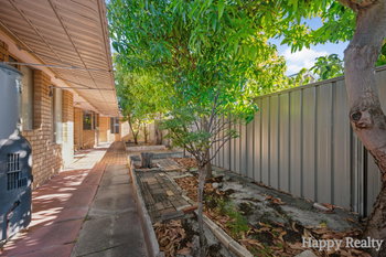 Listing image for 16 Geographe Way, Thornlie  WA  6108