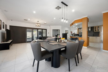 Listing image for 15 Longshaw Circuit, CANNING VALE  WA  6155
