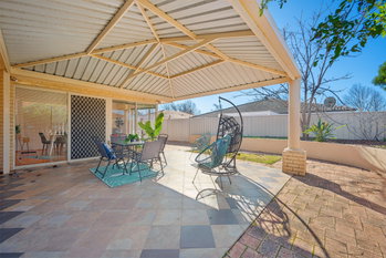 Listing image for 4 Durness Place, CANNING VALE  WA  6155