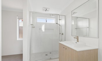Listing image for 16 Kembla Way, Lakelands  WA  6180