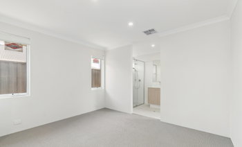 Listing image for 16 Kembla Way, Lakelands  WA  6180