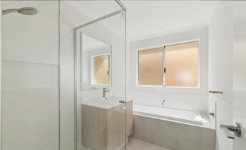 Listing image for 16 Kembla Way, Lakelands  WA  6180